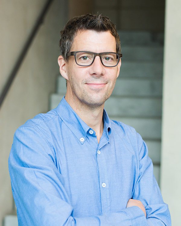 Henner Förstel -  Managment